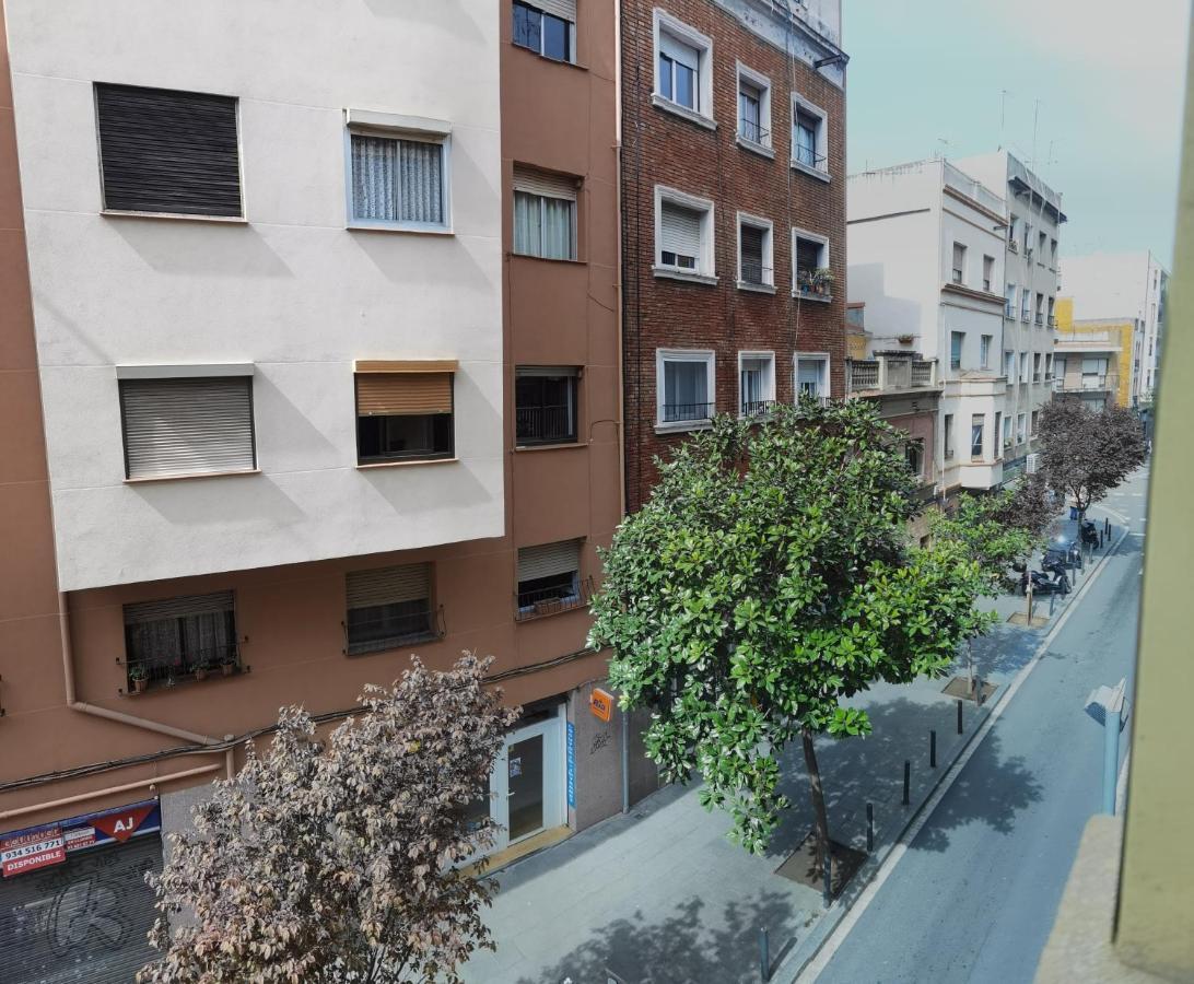 Barcelona 2 Habitaciones L'Hospitalet de Llobregat Exterior photo