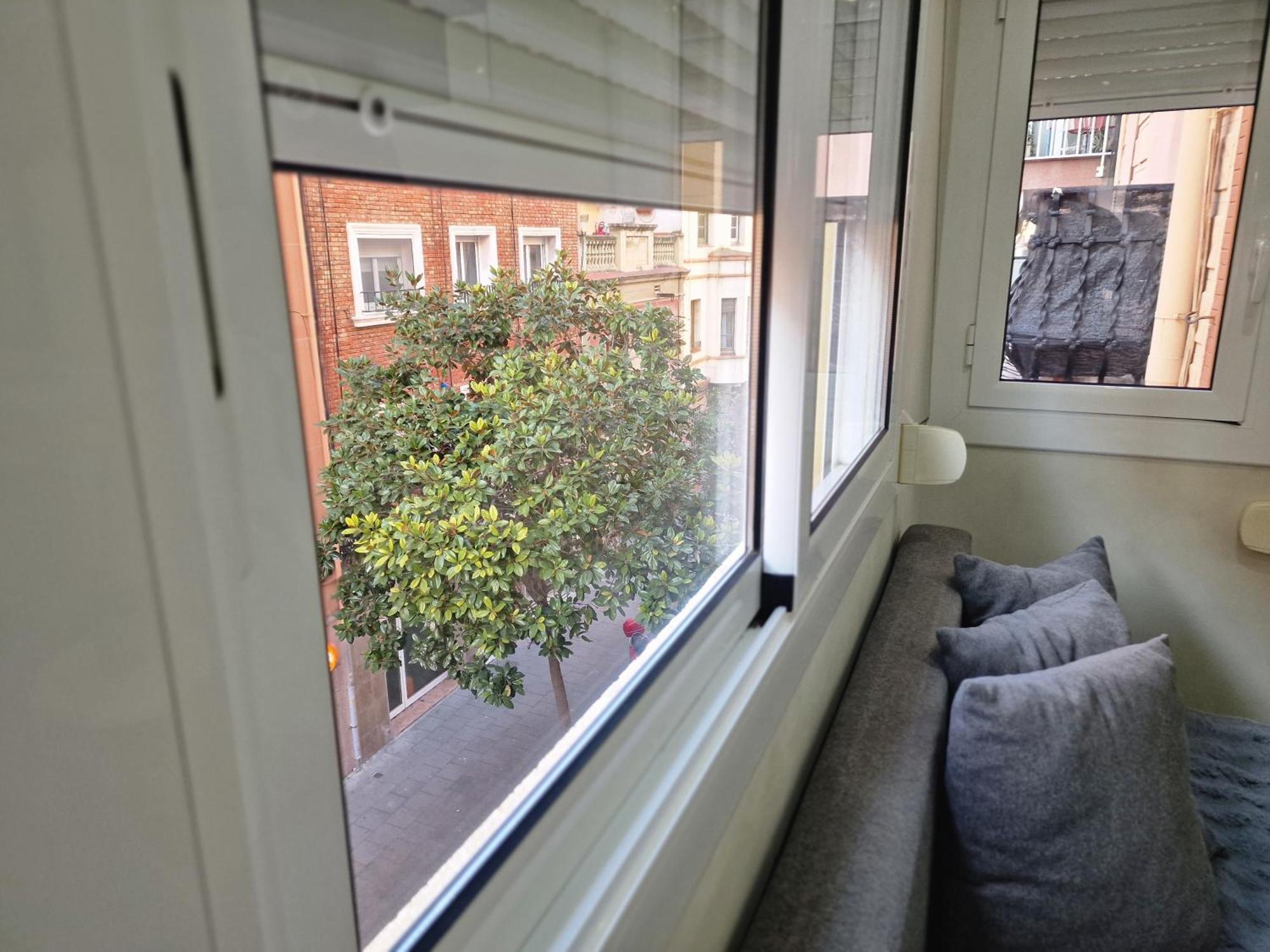 Barcelona 2 Habitaciones L'Hospitalet de Llobregat Exterior photo
